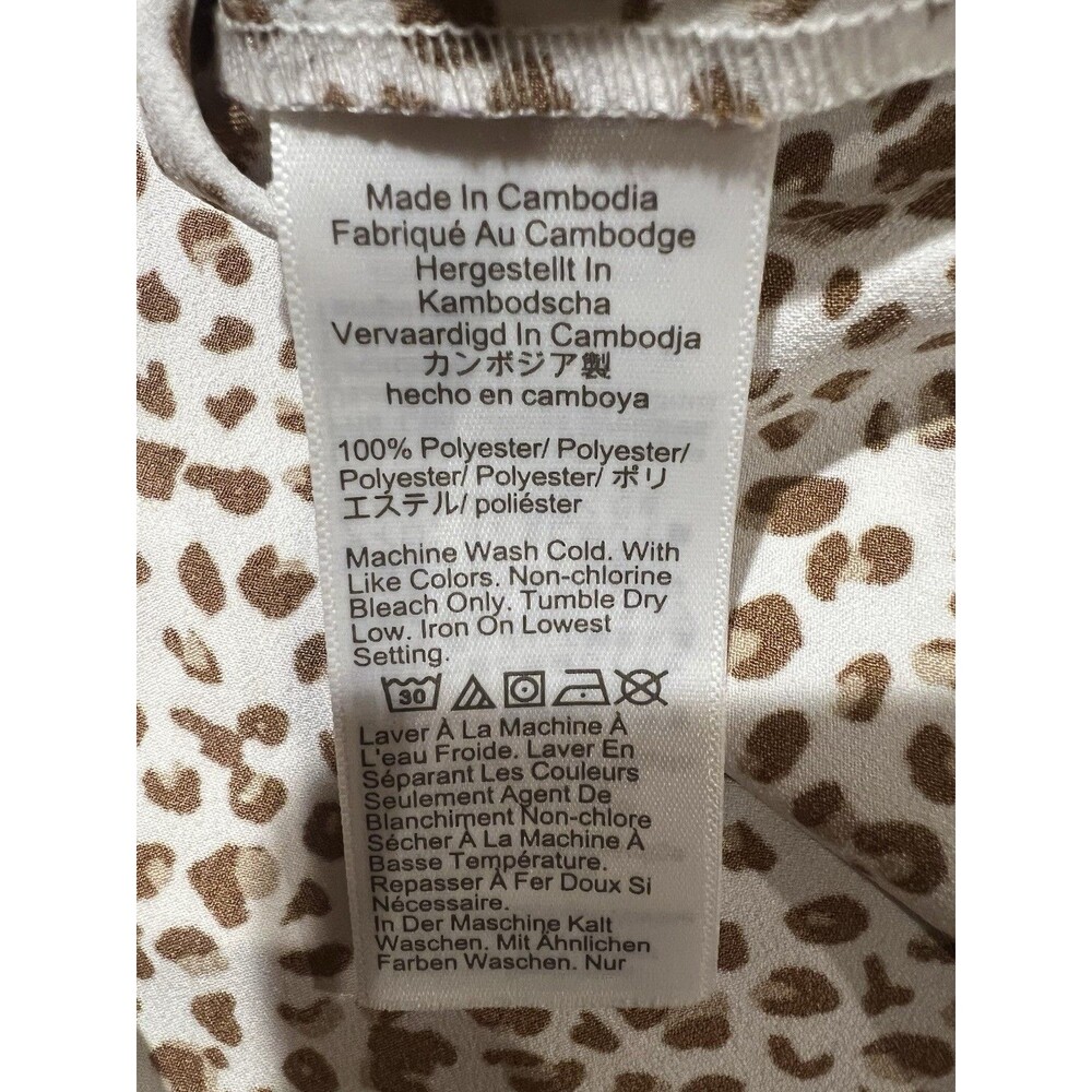 J.Crew women's sleeveless leopard animal print Top With Shell Buttons Size M - Picture 7 of 7